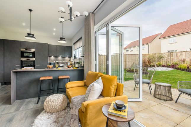 Plot 451 Cedar Brae, Jackton photo 4