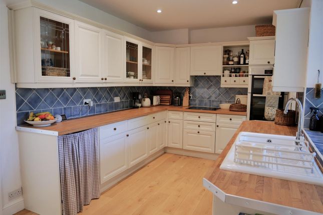 15, Middle Lane, Calne photo 3