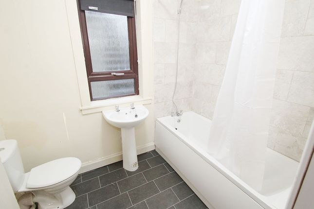 Flat for sale in 29A, St Cuthbert Street, Tenanted Investment, Catrine, Mauchline KA56Sw
