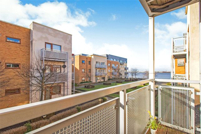 Flat for sale in North Star Boulevard, Greenhithe, Kent