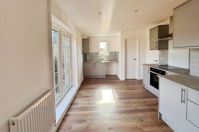 12, Laxton Drive, Mansfield photo 4