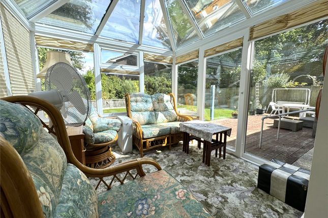 9, Spencer Road, New Milton photo 3