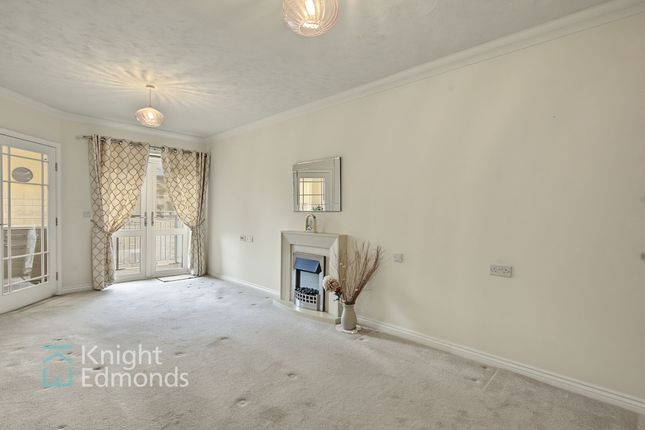 Apt 31, Kings Lodge, Maidstone photo 3