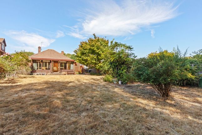 14 Wilfrids Wood Close, High Wycombe photo 4