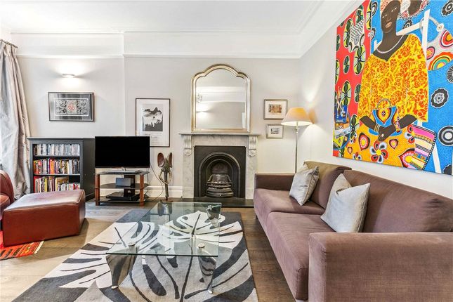 Thumbnail Flat for sale in Bishops Park Road, London