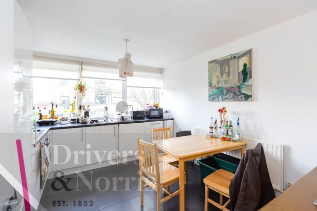 Thumbnail Maisonette to rent in Camden Road, Camden, London