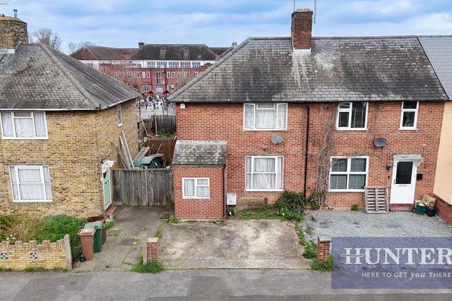 End terrace house for sale in Hexham Road, Morden