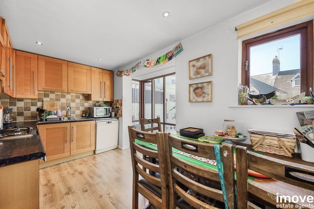 3 Heritage Mews, Torquay photo 3