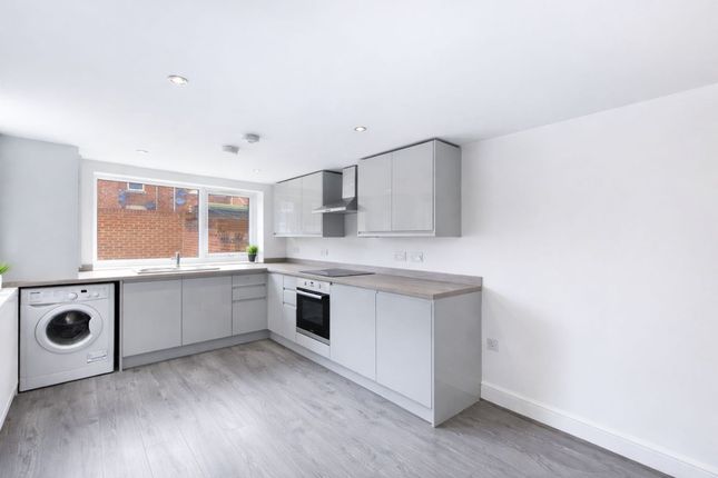 30 Telford Street, Gateshead photo 2