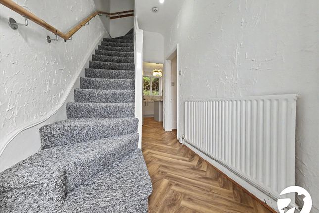 4, Wood Vale, London photo 3