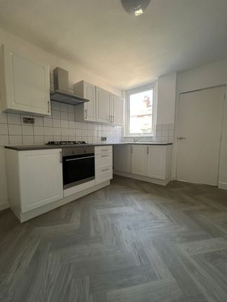 2-Bedroom Ground Floor Apartment With Garden &amp; Parking Â€“ Prime Waterloo Location