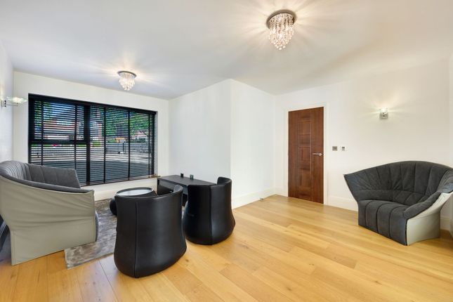 10 Green Gate, Altrincham photo 3