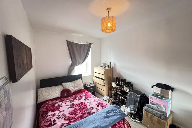 Flat for sale in Clippers Quay, Blackburn