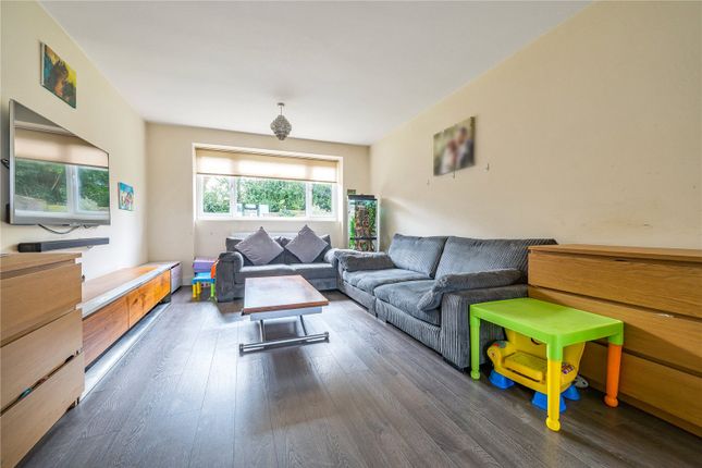 Thumbnail Flat for sale in Meadow Bank, Eversley Park Road, Winchmore Hill, London