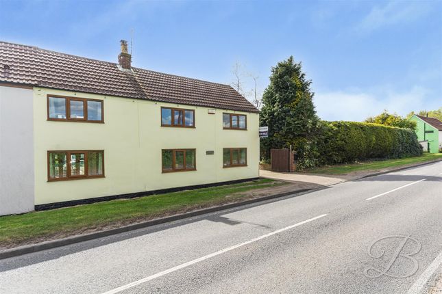 3-bed house on Honeysuckle Cottage, Gorsethorpe Cottages, Mansfield, £375,000
