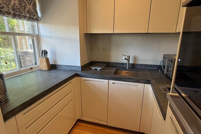 3, Egerton Gardens Mews, London photo 4