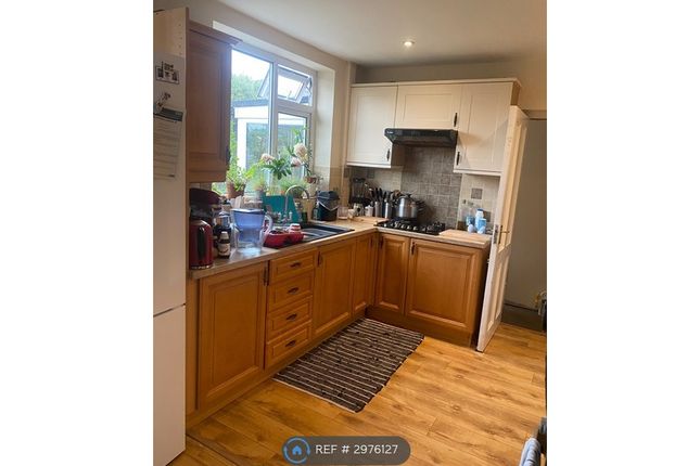 Carlton Drive, Wigston Fields, Wigston, Leicester photo 4