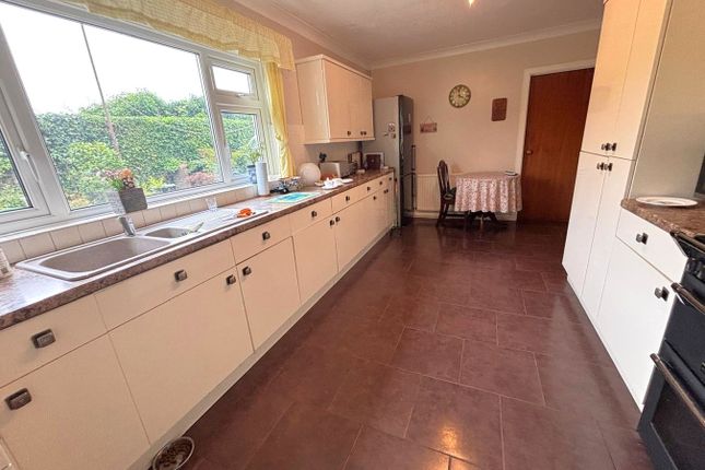 50, Stepney Road, Burry Port photo 3