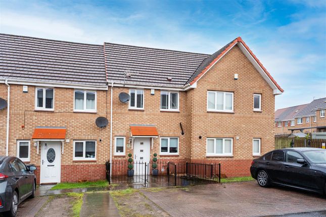 67, Strachur Crescent, Glasgow photo 2