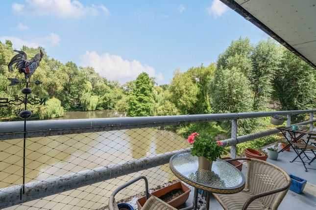 Apartment 248, Lakeshore,, Lakeshore Drive, Somerset photo 2
