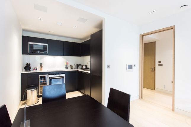 Flat to rent in Roman House, Wood Street, St Pauls