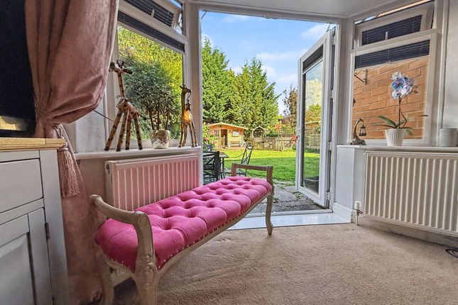 18, Meadway Road, Cheadle photo 3