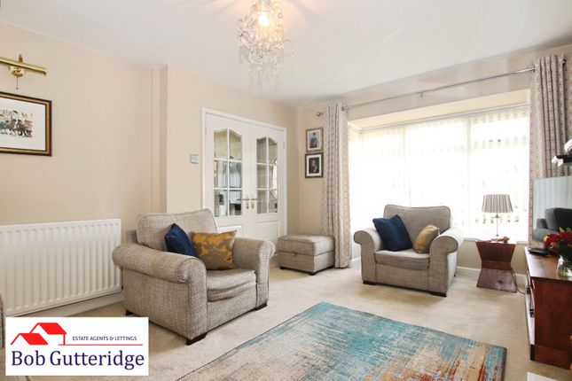 12, Moss Rise, Newcastle photo 4