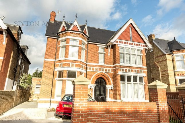 Flats For In Ealing Village London W5 Thumbnail Flat For In Hamilton Road Ealing