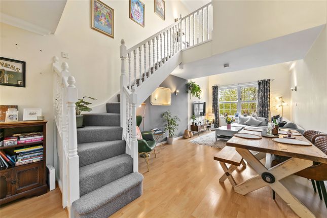 Thumbnail Flat for sale in Holme Court, Twickenham Road, Isleworth