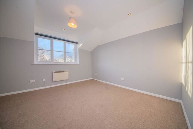 16 Bampton Court, Hursley Road, Eastleigh photo 4