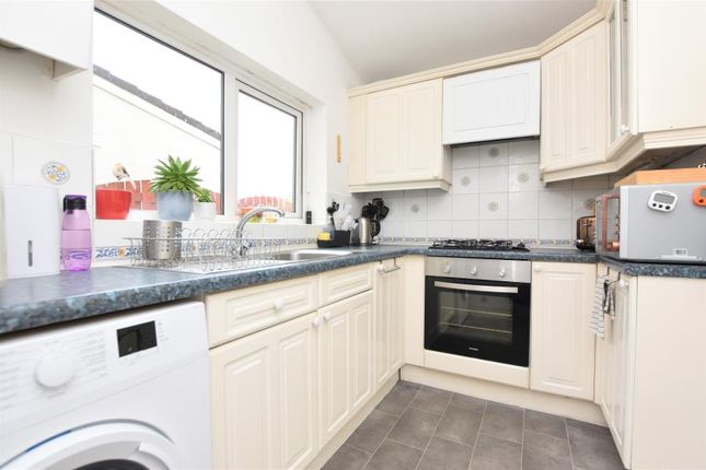 3, Headley Park Road, Bristol photo 5
