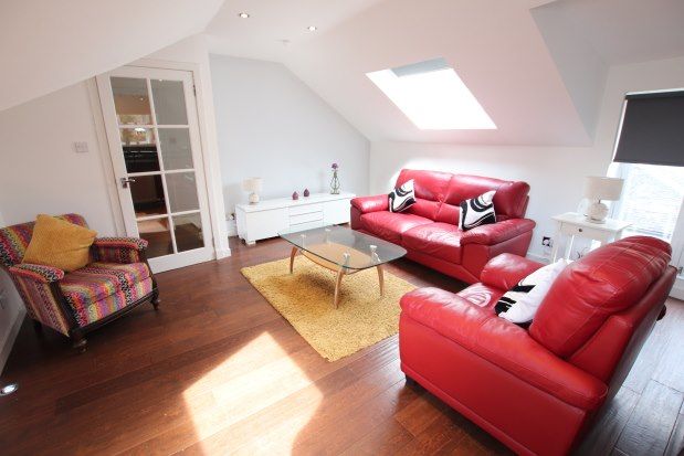 Mews house to rent in Montague Lane, Glasgow