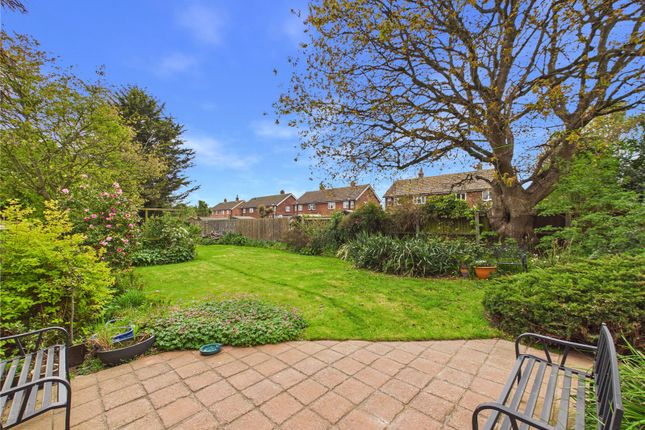 27, The Avenue, Felixstowe photo 2