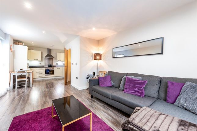 Flat 69, Chapel Court, Romford photo 4