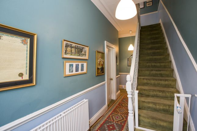 12, Ventnor Terrace, HALIFAX photo 4
