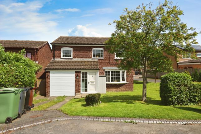 Thumbnail Detached house for sale in Dovedale Gardens, Leeds