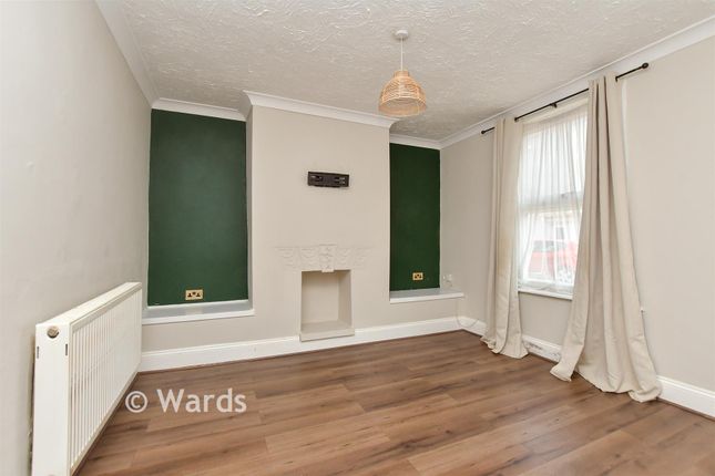 8, Acorn Street, Sheerness photo 4