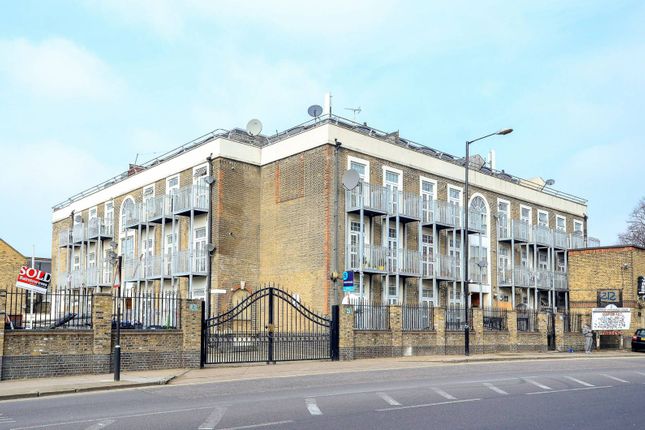 Thumbnail Flat to rent in Upton Heights, Forest Gate, London