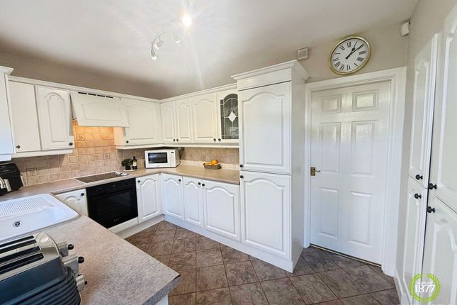 5 The School House Marsden Road, Burnley photo 5