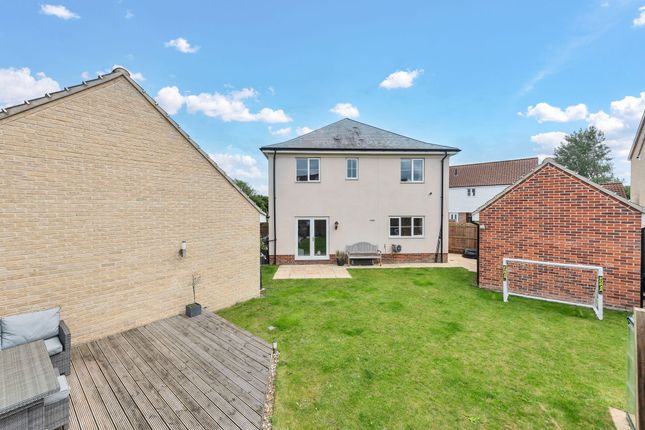 79 Morello Chase, Ely photo 4
