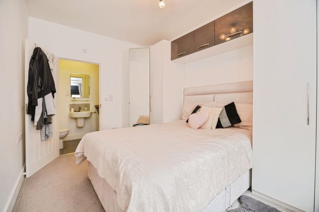 12, Ivy Drive, Stockton-On-Tees photo 3