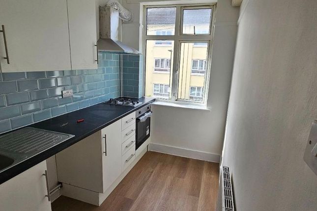 Thumbnail Flat to rent in Ladysmith Road, London