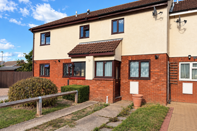 2-bed terraced on Roman Court, Braintree, £200,000