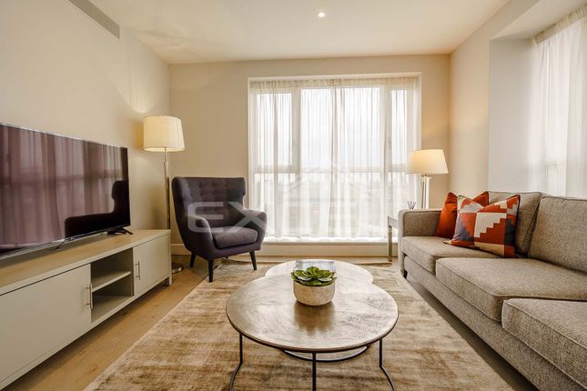 Thumbnail Flat to rent in Circus Apartments, 39 Westferry Circus, Canary Wharf