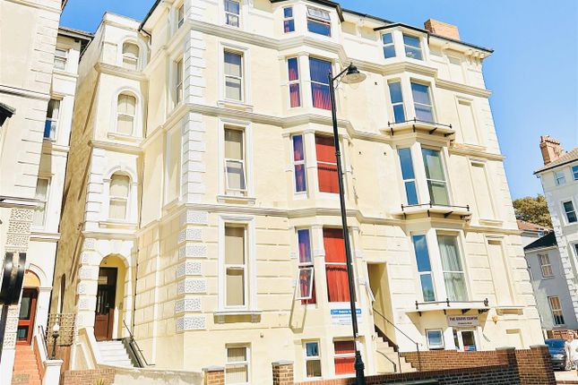 Thumbnail Property to rent in Osborne Road, Southsea