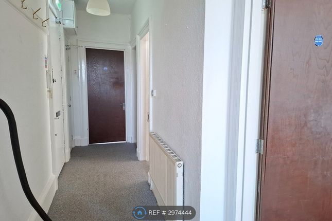 Flat, Elderslie Street, Glasgow photo 4