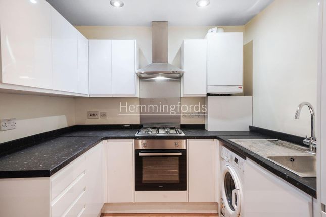 Thumbnail Property to rent in Hercules Place, London