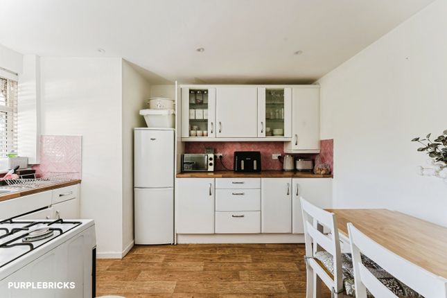 26, Ordnance Road, London photo 2