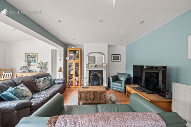 34, St. Mary Avenue, Wallington photo 4