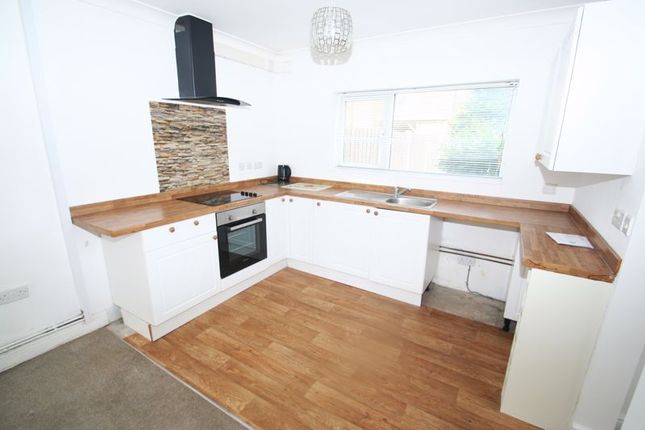 Gosden Road, Littlehampton photo 4